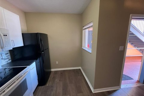 Condo in Orlando, Florida, 3 bedrooms № 2396077 - photo 6