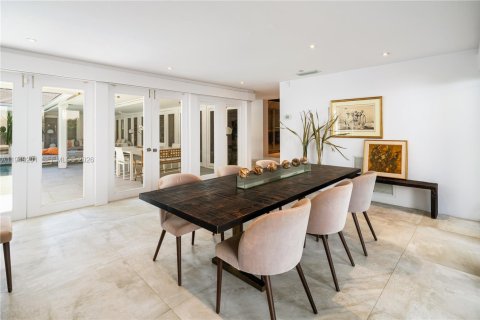 Купить виллу или дом в Корал-Гейблс, Флорида 4 спальни, 284.28м2, № 2006761 - фото 10