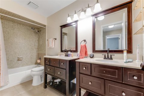 Villa ou maison à vendre à Ormond Beach, Floride: 4 chambres, 191.75 m2 № 2237035 - photo 23