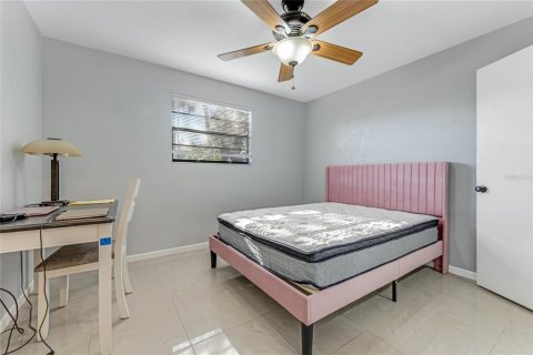 Villa ou maison à vendre à Ormond Beach, Floride: 4 chambres, 191.75 m2 № 2237035 - photo 20