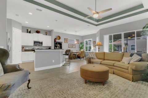 House in DeBary, Florida 3 bedrooms, 193.79 sq.m. № 1690494 - photo 9