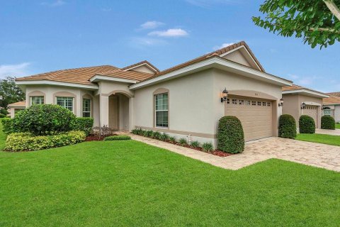 House in DeBary, Florida 3 bedrooms, 193.79 sq.m. № 1690494 - photo 3