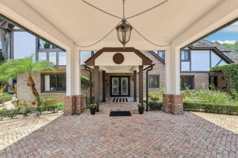 House in Wellington, Florida 7 bedrooms, 602.38 sq.m. № 2185057 - photo 6
