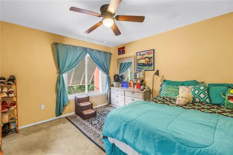 Condo in Saint Petersburg, Florida, 3 bedrooms  № 2111030 - photo 21
