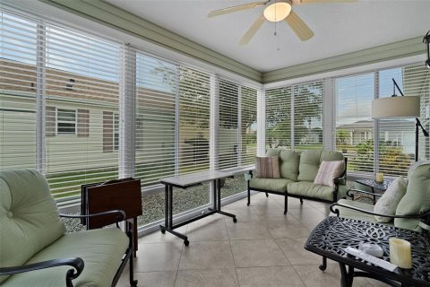 House in The Villages, Florida 3 bedrooms, 138.24 sq.m. № 2403657 - photo 27