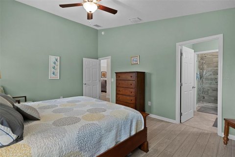 House in The Villages, Florida 3 bedrooms, 138.24 sq.m. № 2403657 - photo 21