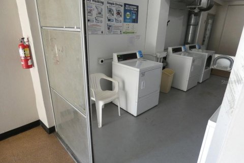 Купить кондоминиум в Клируотер, Флорида 5 комнат, 102.19м2, № 1903150 - фото 24