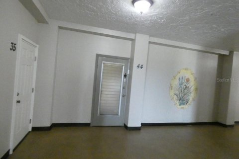 Купить кондоминиум в Клируотер, Флорида 5 комнат, 102.19м2, № 1903150 - фото 29