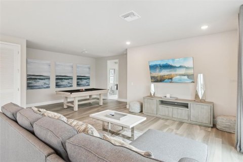 Townhouse in Four Corners, Florida 5 bedrooms, 244.33 sq.m. № 2125064 - photo 21
