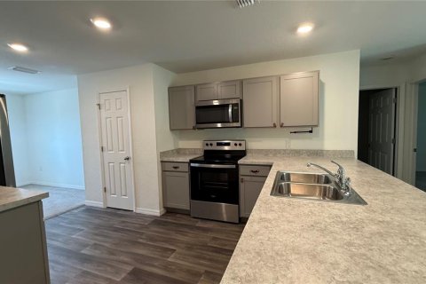 Casa en alquiler en Punta Gorda, Florida, 3 dormitorios, 127.65 m2 № 1873975 - foto 5