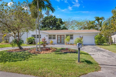 Купить виллу или дом в Саут-Майами, Флорида 4 спальни, 265.61м2, № 2049709 - фото 7