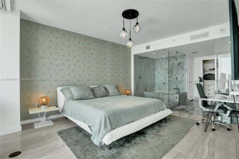 Condominio en venta en Miami, Florida, 3 dormitorios, 141.77 m2 № 1811236 - foto 22