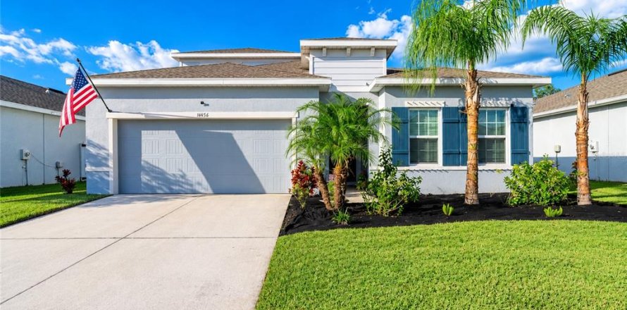 Villa ou maison à Parrish, Floride 3 chambres, 221.48 m2 № 2431171