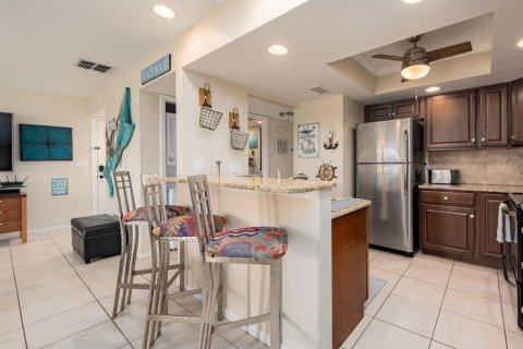 Condominio en venta en Indian Rocks Beach, Florida, 2 dormitorios, 91.97 m2 № 2128127 - foto 13