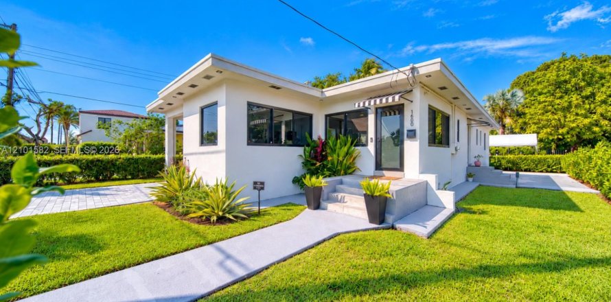 Villa ou maison à Miami, Floride 3 chambres, 144.56 m2 № 2414305