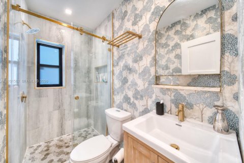 Villa ou maison à vendre à Miami, Floride: 3 chambres, 144.56 m2 № 2414305 - photo 8