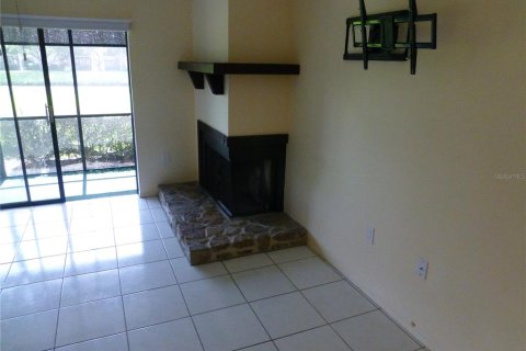Copropriété à louer à Oldsmar, Floride: 2 chambres, 101.64 m2 № 2150049 - photo 4