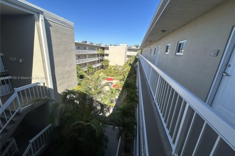 Copropriété à vendre à Miami, Floride: 1 chambre, 66.15 m2 № 1974284 - photo 9