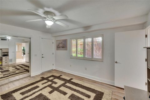 House in Wesley Chapel, Florida 3 bedrooms, 166.85 sq.m. № 1628863 - photo 3