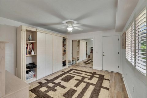 House in Wesley Chapel, Florida 3 bedrooms, 166.85 sq.m. № 1628863 - photo 2