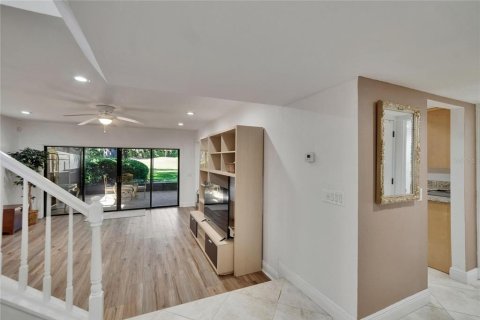 House in Wesley Chapel, Florida 3 bedrooms, 166.85 sq.m. № 1628863 - photo 4