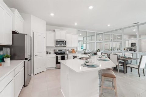 House in Wesley Chapel, Florida 3 bedrooms, 135.92 sq.m. № 1870378 - photo 8