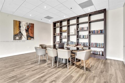 Condominio en venta en Aventura, Florida, 3 dormitorios, 134.71 m2 № 2034324 - foto 23