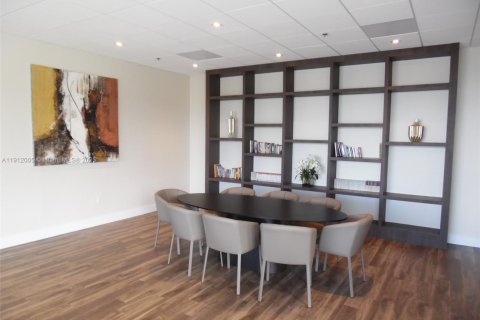 Condominio en venta en Aventura, Florida, 3 dormitorios, 134.71 m2 № 2034324 - foto 20