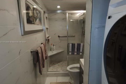 Condominio en venta en Aventura, Florida, 3 dormitorios, 134.71 m2 № 2034324 - foto 10