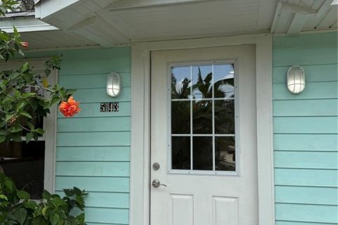 Appartement à louer à Port Richey, Floride: 2 chambres, 74.32 m2 № 1813170 - photo 2