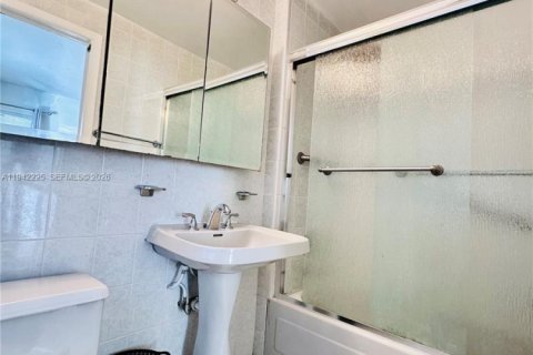 Appartement à louer à Miami, Floride: 3 chambres № 2000064 - photo 22