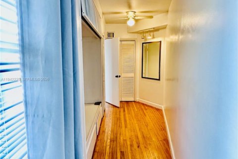 Appartement à louer à Miami, Floride: 3 chambres № 2000064 - photo 29