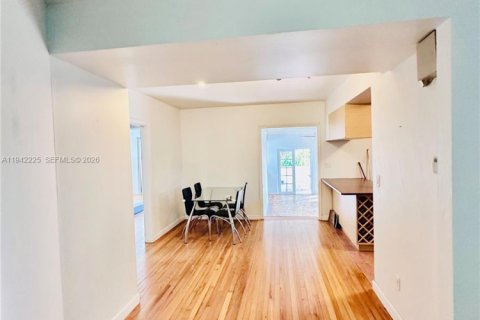 Appartement à louer à Miami, Floride: 3 chambres № 2000064 - photo 16