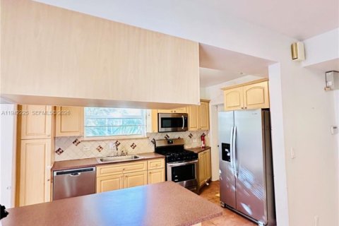 Appartement à louer à Miami, Floride: 3 chambres № 2000064 - photo 6