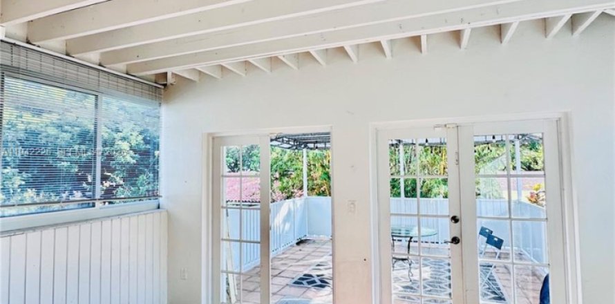 Appartement à Miami, Floride 3 chambres № 2000064