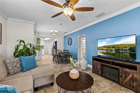 Casa en venta en Tampa, Florida, 3 dormitorios, 192.31 m2 № 1598163 - foto 9