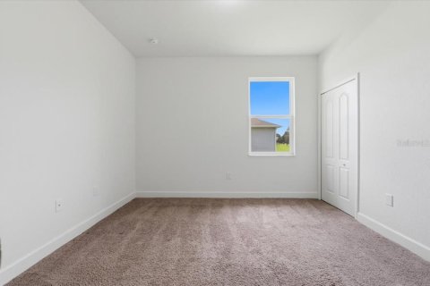 House in Sebring, Florida 4 bedrooms, 268.02 sq.m. № 2258830 - photo 23