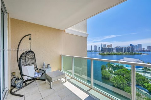 Condo in Aventura, Florida, 3 bedrooms № 1971368 - photo 9