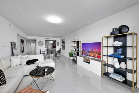 Condo in Aventura, Florida, 3 bedrooms № 1971368 - photo 3