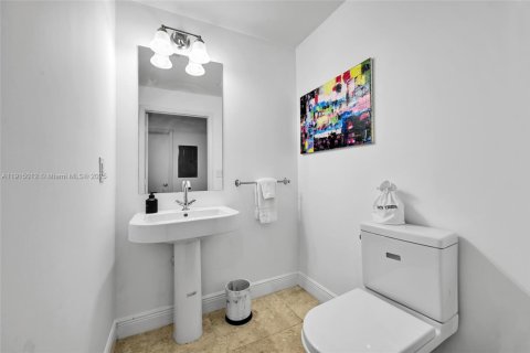 Condo in Aventura, Florida, 3 bedrooms № 1971368 - photo 23