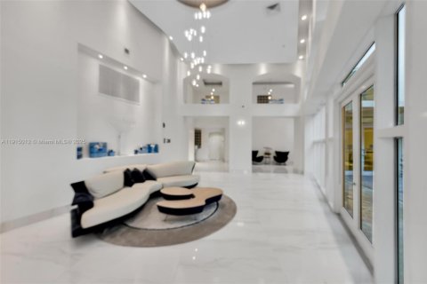 Condo in Aventura, Florida, 3 bedrooms № 1971368 - photo 28