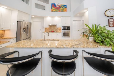 House in Boca Raton, Florida 5 bedrooms, 297.1 sq.m. № 2244897 - photo 21