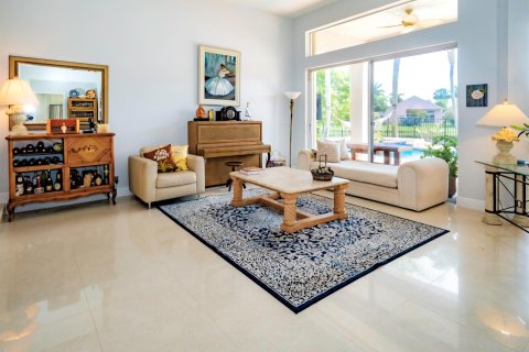 House in Boca Raton, Florida 5 bedrooms, 297.1 sq.m. № 2244897 - photo 13