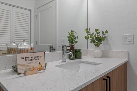 Снять в аренду виллу или дом в Дания-Бич, Флорида № 2050078 - фото 9