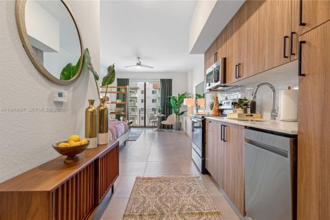 Снять в аренду виллу или дом в Дания-Бич, Флорида № 2050078 - фото 10