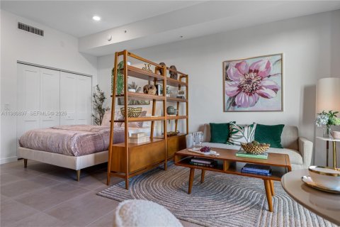 Снять в аренду виллу или дом в Дания-Бич, Флорида № 2050078 - фото 4