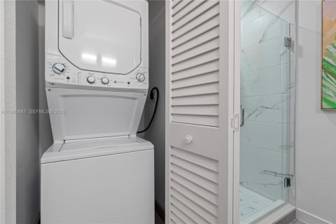 Снять в аренду виллу или дом в Дания-Бич, Флорида № 2050078 - фото 7