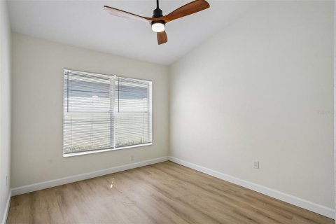 Casa en venta en Lutz, Florida, 5 dormitorios, 204.94 m2 № 2377530 - foto 30