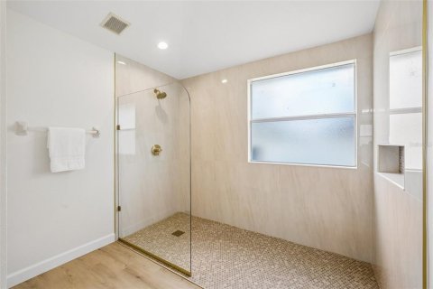 Casa en venta en Lutz, Florida, 5 dormitorios, 204.94 m2 № 2377530 - foto 22