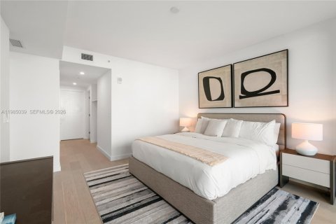 Снять в аренду кондоминиум в Бей-Харбор-Айлендс, Флорида 2 спальни, 172.89м2, № 2050885 - фото 19